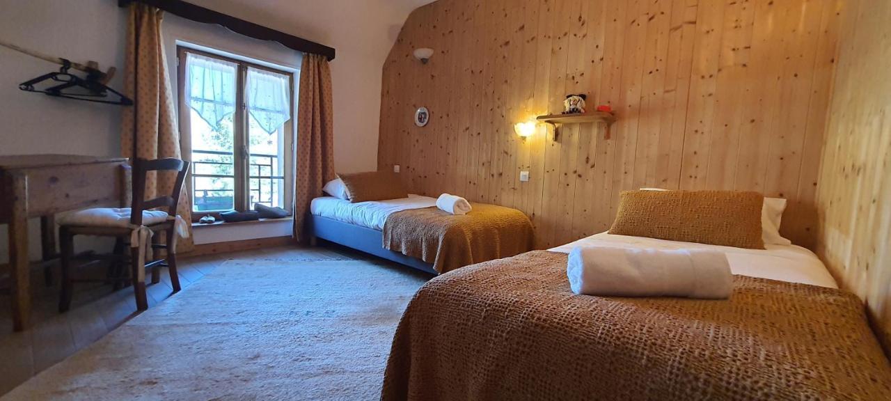 コンク Le Castellou Bed & Breakfast エクステリア 写真