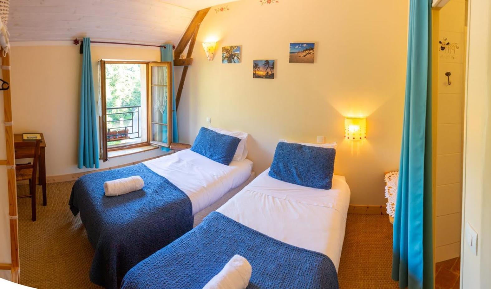 コンク Le Castellou Bed & Breakfast エクステリア 写真