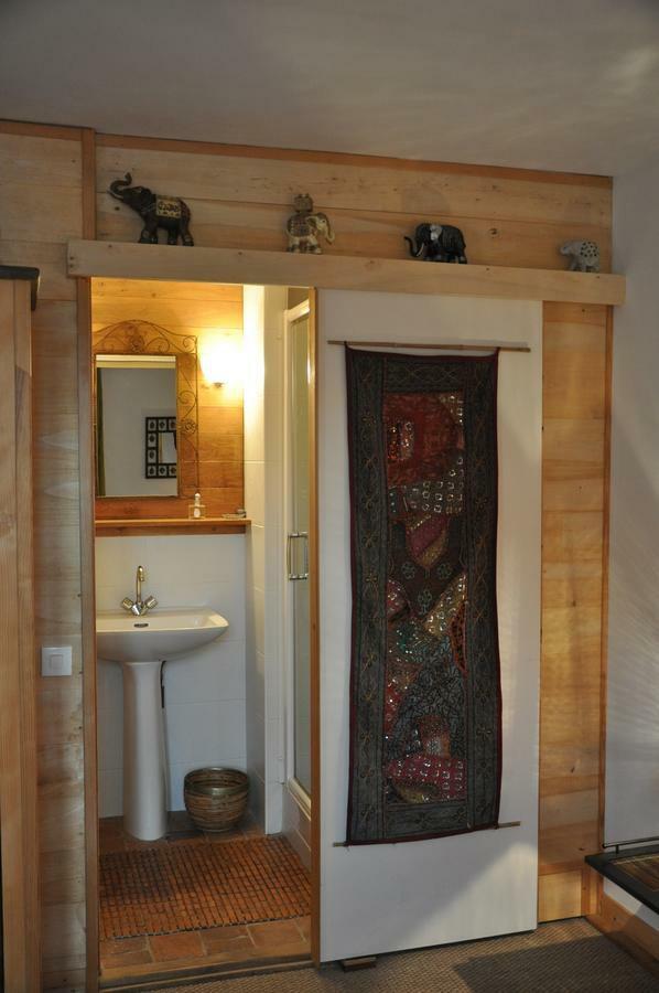 コンク Le Castellou Bed & Breakfast エクステリア 写真